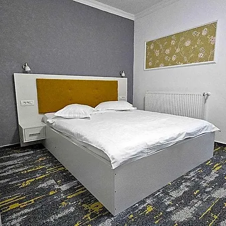 Ilinca Hotel 3*